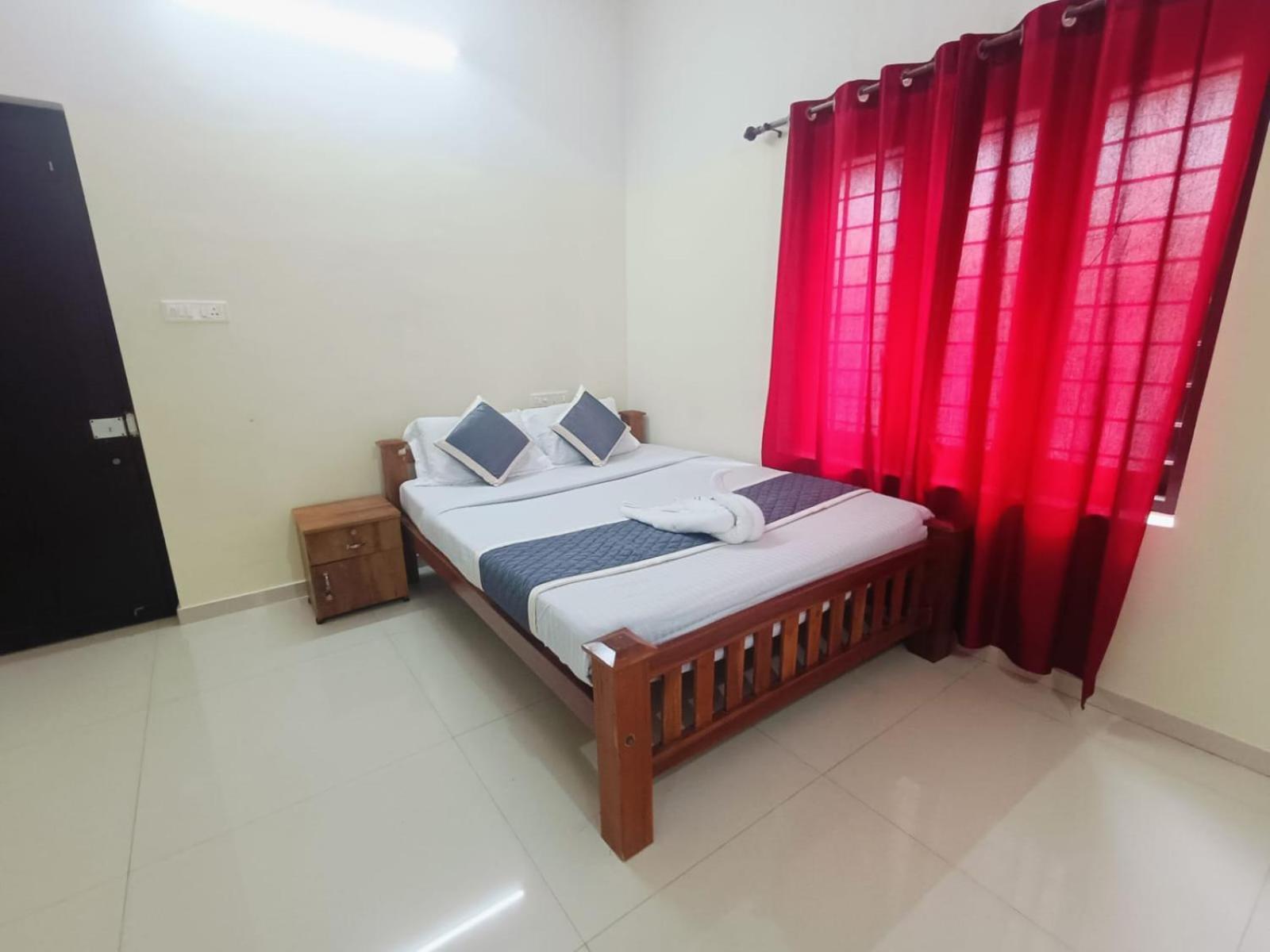 West Darshan Apartments And Villas Thiruvananthapuram Esterno foto